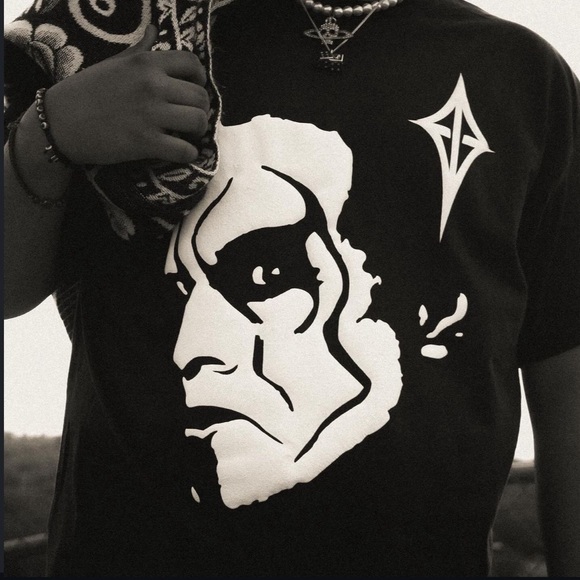 Black Graphic Tee with Bold Face Design - Picture 1 of 2